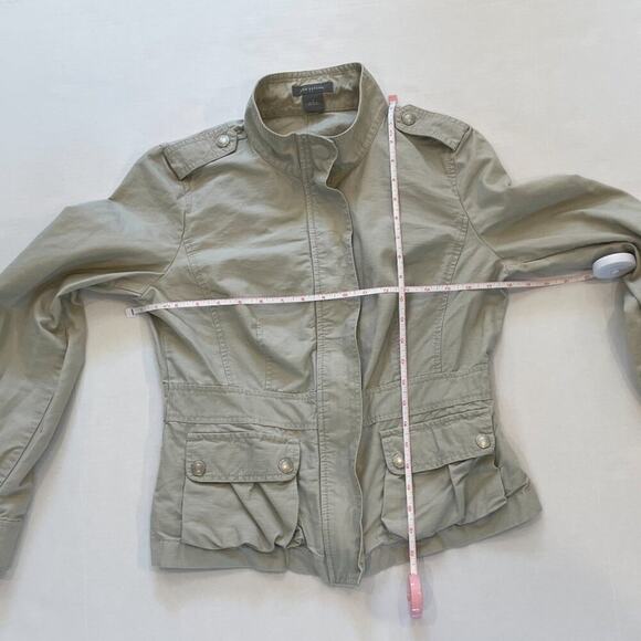 Ann Taylor Cotton Beige/Tan/Neutral Zip Up Cargo/Utility Jacket, Pockets, 6 - Picture 11 of 14